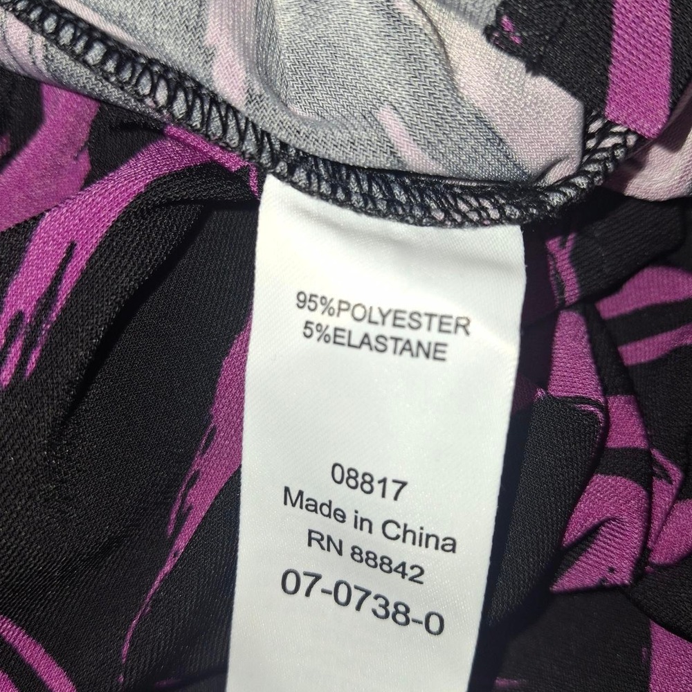 Black and Pink abstract print blouse - Picture 7 of 7